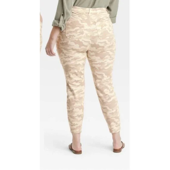 NWT Knox Rose Natural Camo Mid-Rise Ankle Skinny Pant Twill Size 18W - Picture 2 of 14